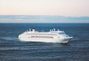 P&O Cruise Ship